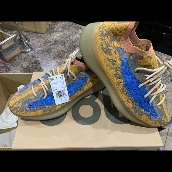 **Yeezy 380 Blue Oat’s** size 14